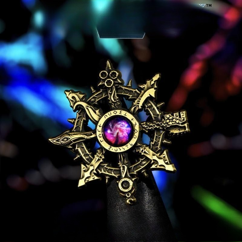 Collectible Vintage Brooches - بروش معدني عتيق بنمط النجمة الخماسية