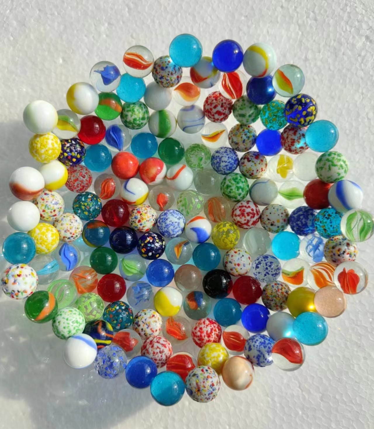 كرات زجاجية ملونة بأحجام 16 مم - مراجعة Vintage Collectible Marbles وسعره